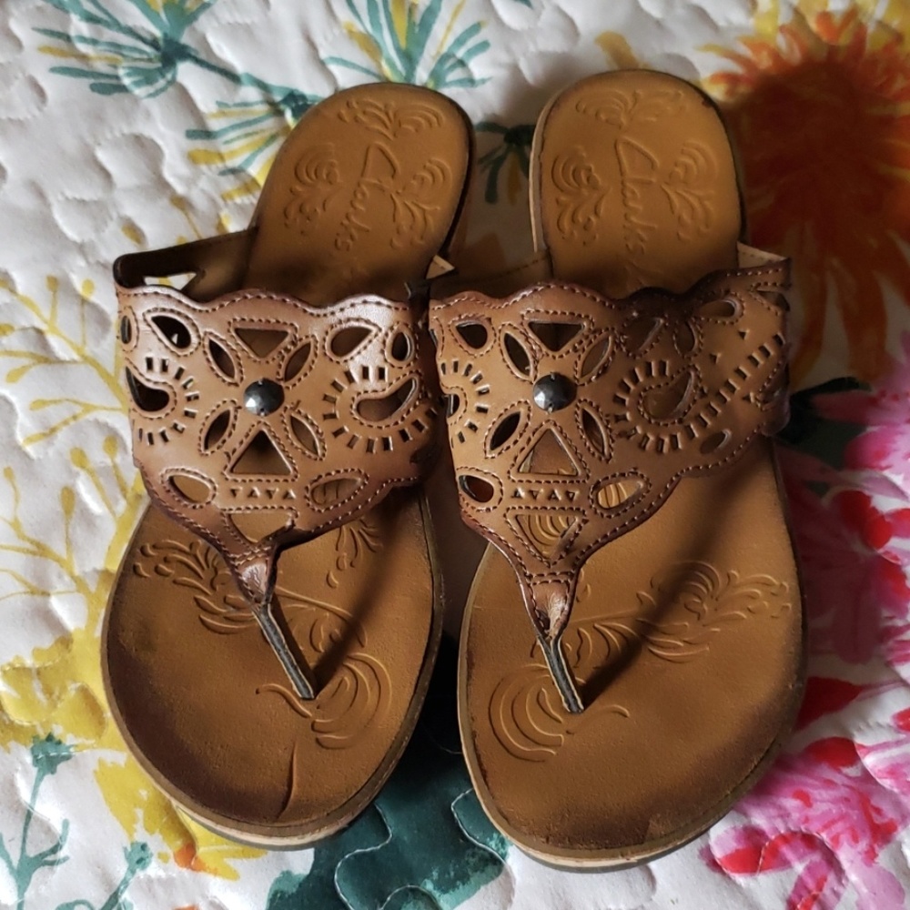 Clark's tan sandals